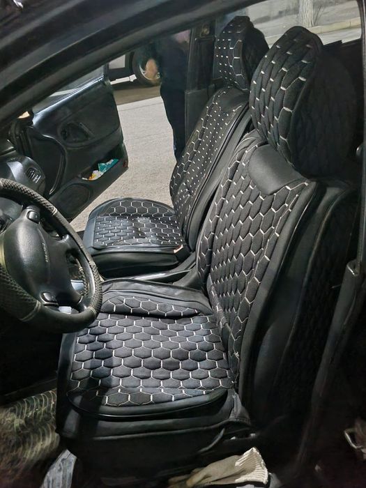 Машина мазда кроносс