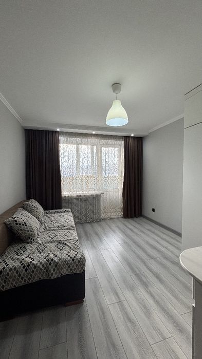 Продам 4х комнатную квартиру