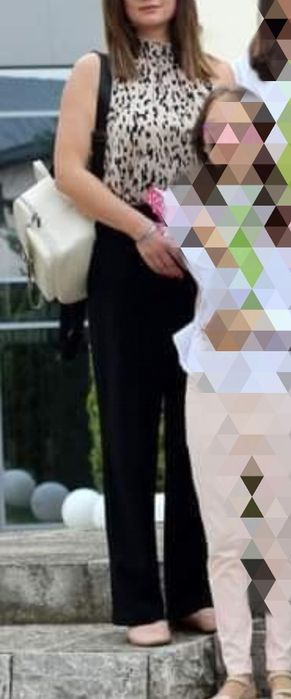 Елегантен панталон с висока талия и ръб 40 номер