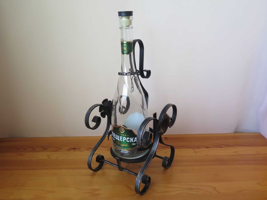 Декантер,поставка за

бутилка,ковано желязо