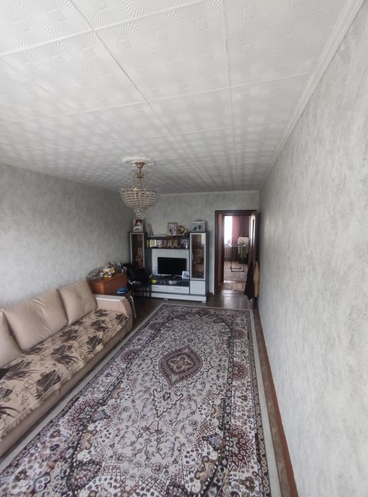 Продам квартиру за 16 микрорайон дом 9