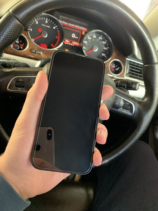 iPhone 14 stare impecabila