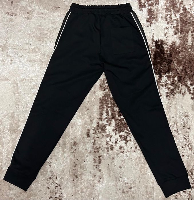 Vand compleu nou de bărbați Made by Society