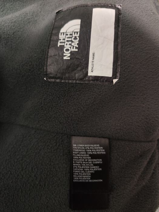 Geaca The North Face Dryvent marimea copii 7/8 ani