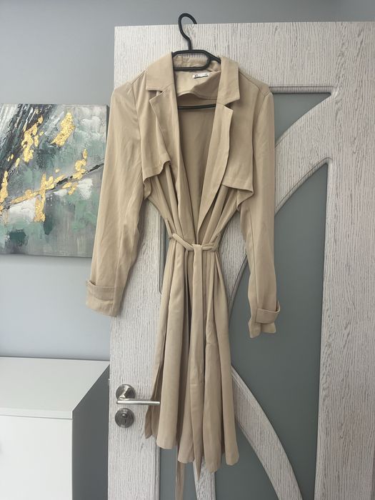 Тънко палто ХС размер