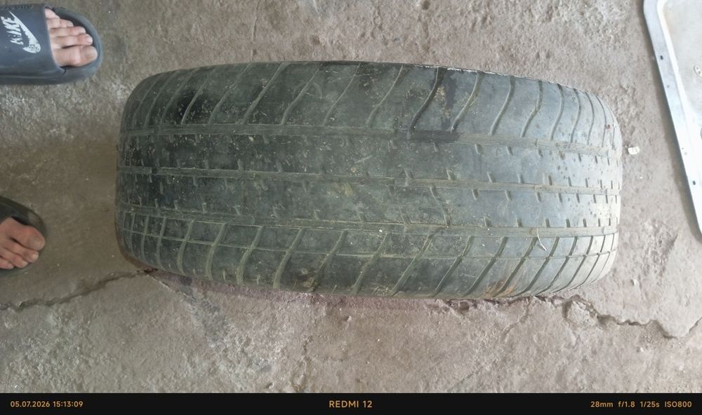 Продам запаску на Мазду 195-60R14