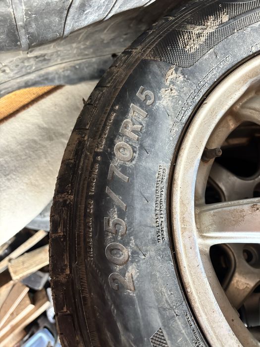 Комплект дисков с летней резиной R15