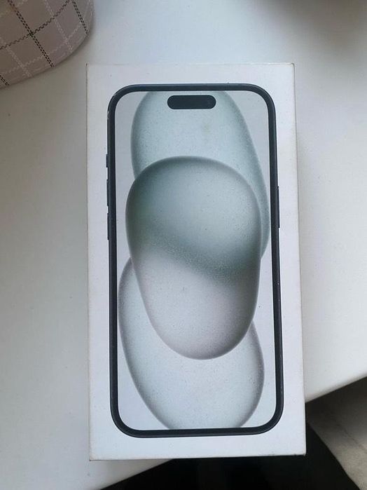 Продам iPhone 15 в идеале