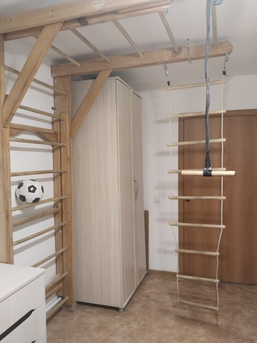 Шведская стенка,раскладывантся