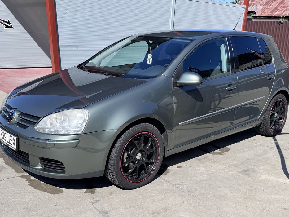 VOLKSWAGEN Golf 2006 — imagine 3