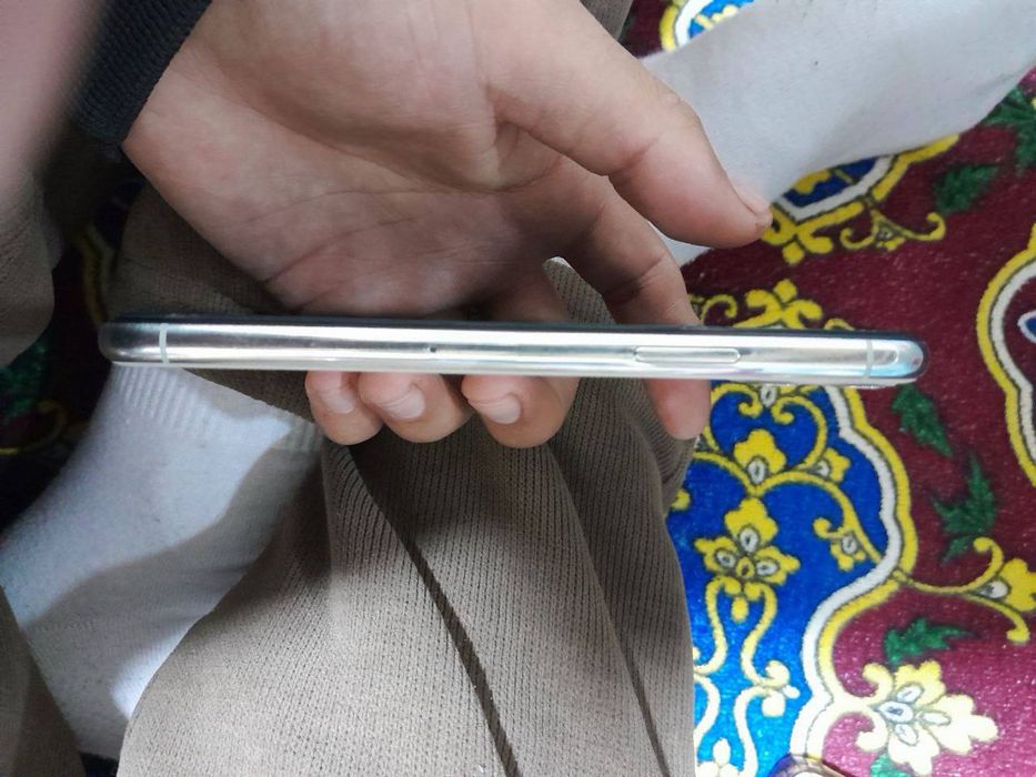 Iphone 11 pro  ideal holatda