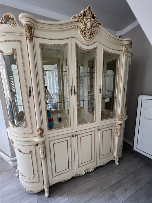 Горка для гостиной