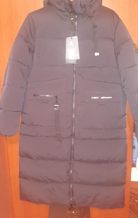 Продам новую куртку