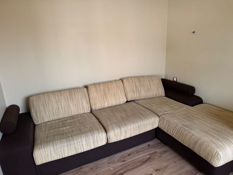 Ъглов диван с опция сън