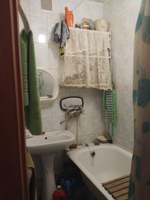 2х комнатная на 2 этаже