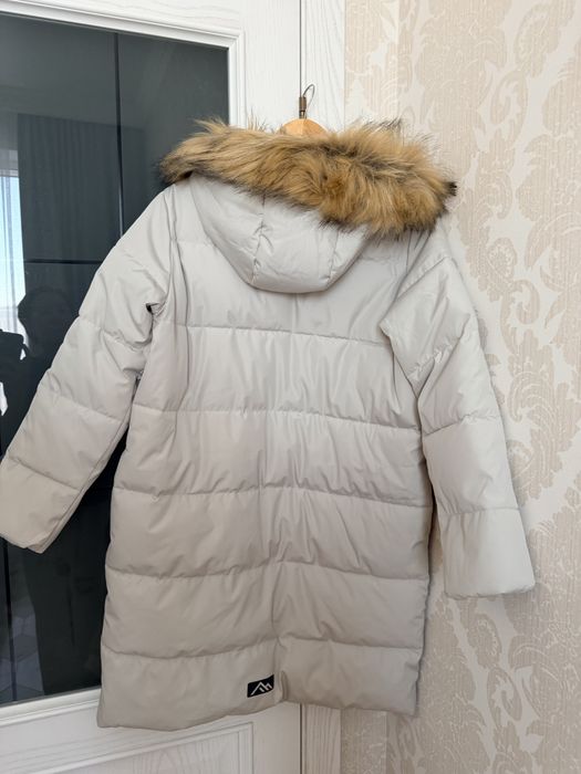 Пуховик женский Outventure