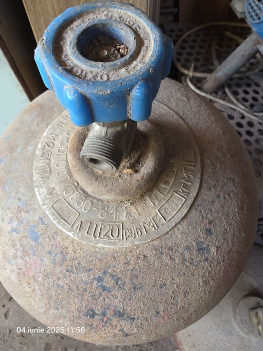 Butelii pentru aragaz in stare buna