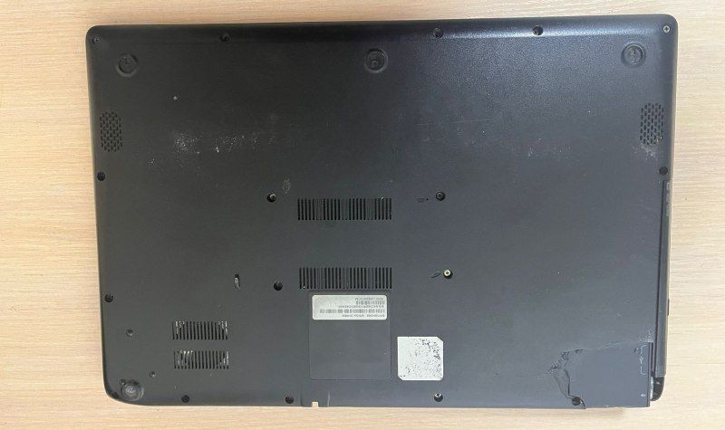 Продам ноутбук Packard Bell