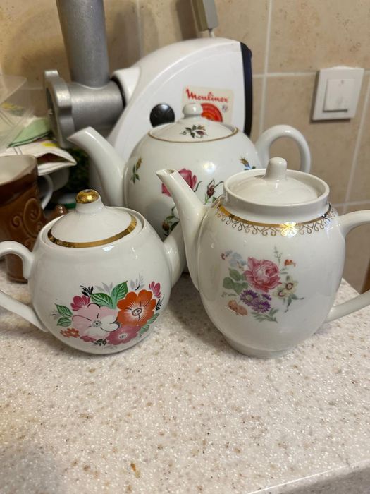 Чайники из фарфора