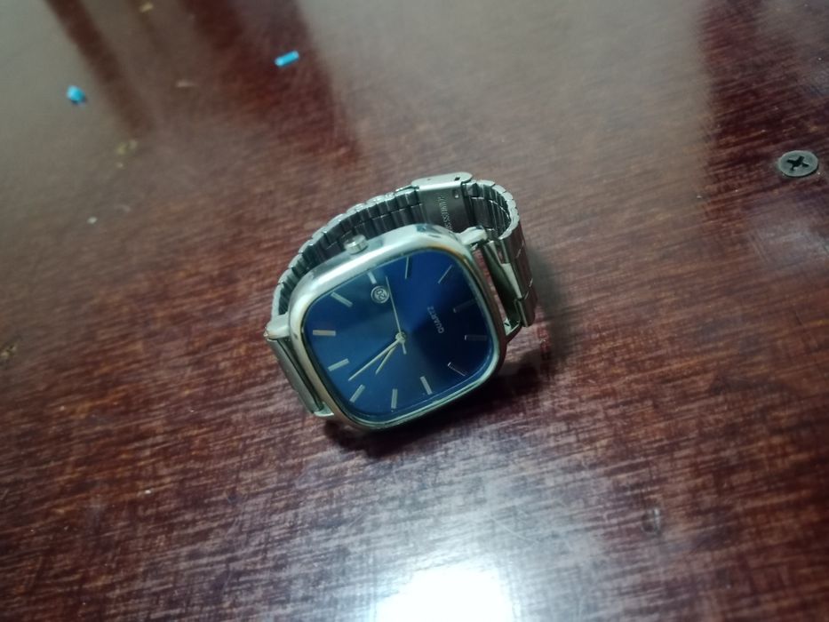 Часы для Рука об руку