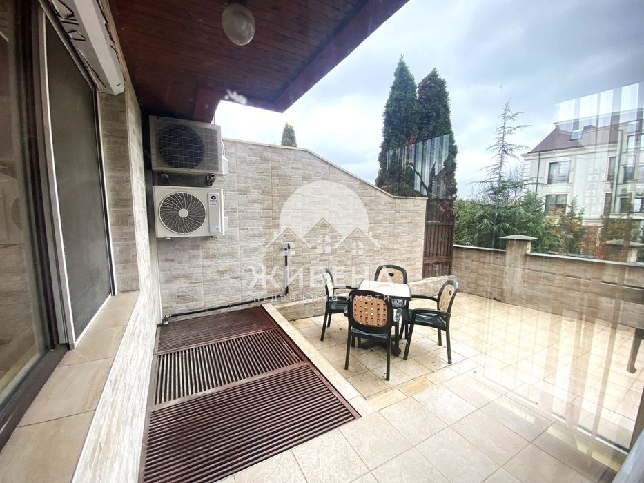 Отдавам под наем къща, м-т Евксиноград, РЗП: 362 кв.м