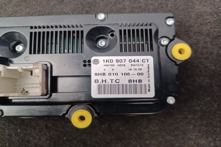 Comanda AC 1K0907044CT 5HB010106 1K0907044CT 5HB010106 Volkswagen VW