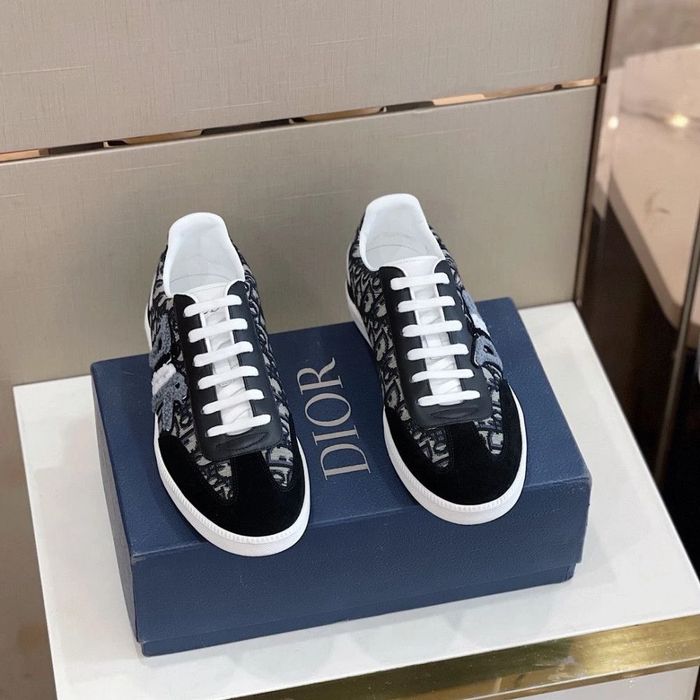 CD B27 Low Top Oblique Black/White