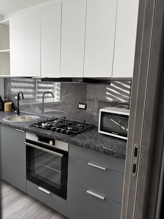 Inchiriez apartament în regim hotelier