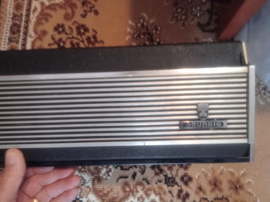 Magnetofon Grundig TK 141. 4piste.