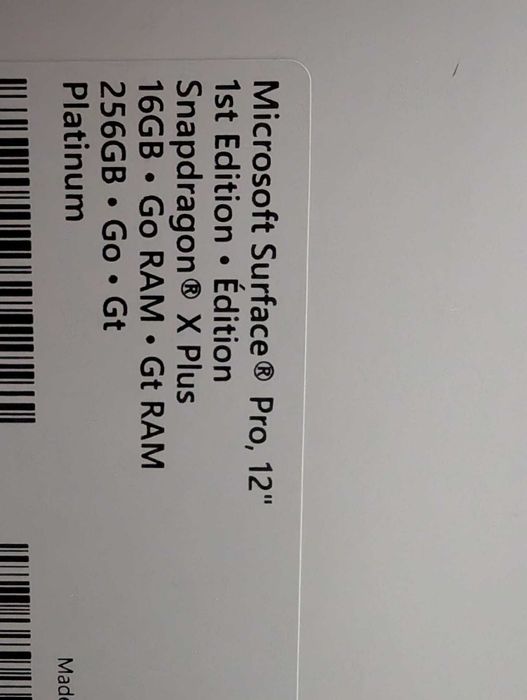 Microsoft Surface Pro 12", Snapdragon X Plus, 256GB, 16GB + Tastatura