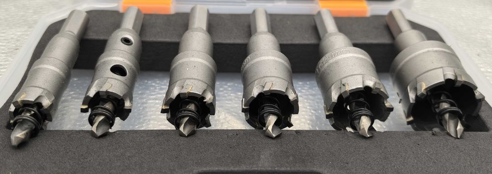 Set 6 burghie 16-30 mm, taiere precisa si durabila!