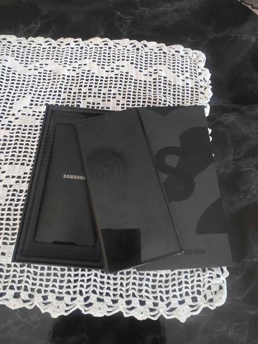 Samsung S 22 ULTRA  256/12 Ram