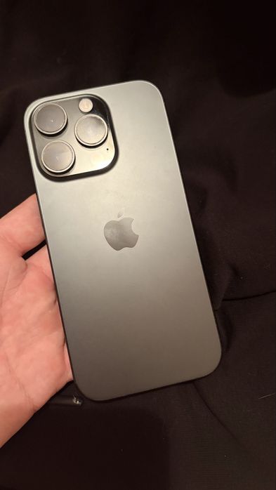 Iphone 16pro 256gb айфон 16про оригинал все работает гарантия