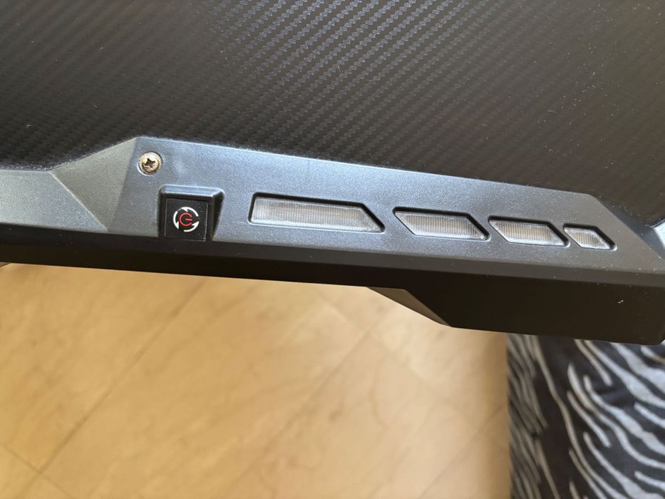 Геймърско бюро Ultradesk Force - RGB
