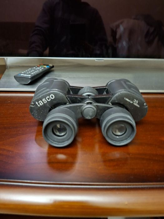 Срочно Продам Бинокль Tasco