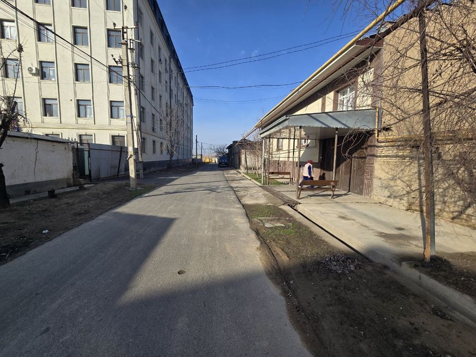 Xasanboy postdan 400 metr kirganda yer sotiladi