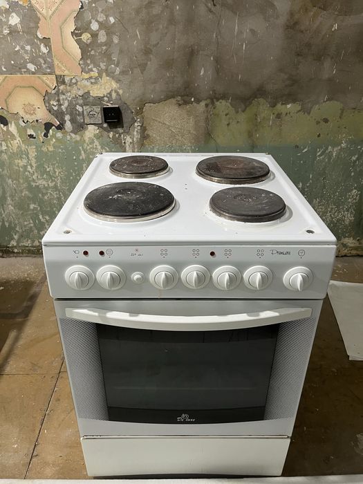 Плита Электрическая с Духовкой