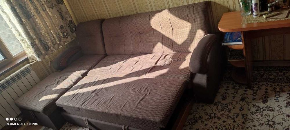 Диван для гостинной