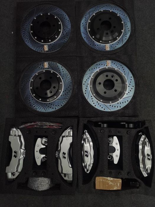 Усилиные тормоза brembo