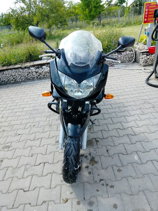 Motocicleta suzuki gsf 650 s bandit