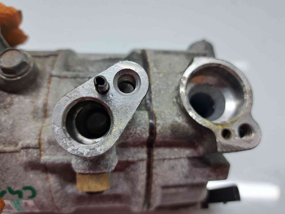 Compresor clima  Volkswagen Golf 6 (5K1) [Fabr 2009-2013] 5N0820803H 2