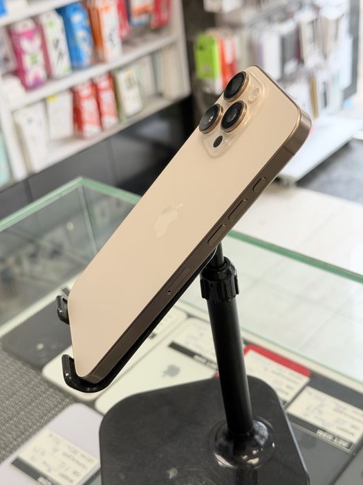 Apple iPhone 16 Pro Max 256Gb Desert Titanium