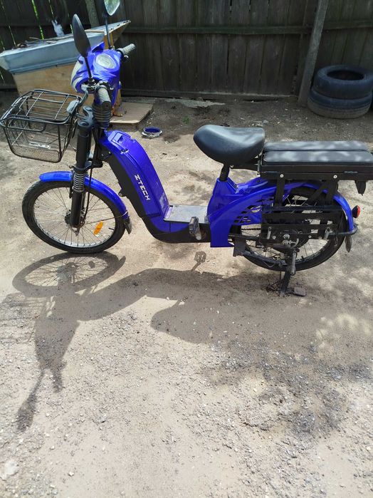 Vând scuter electric