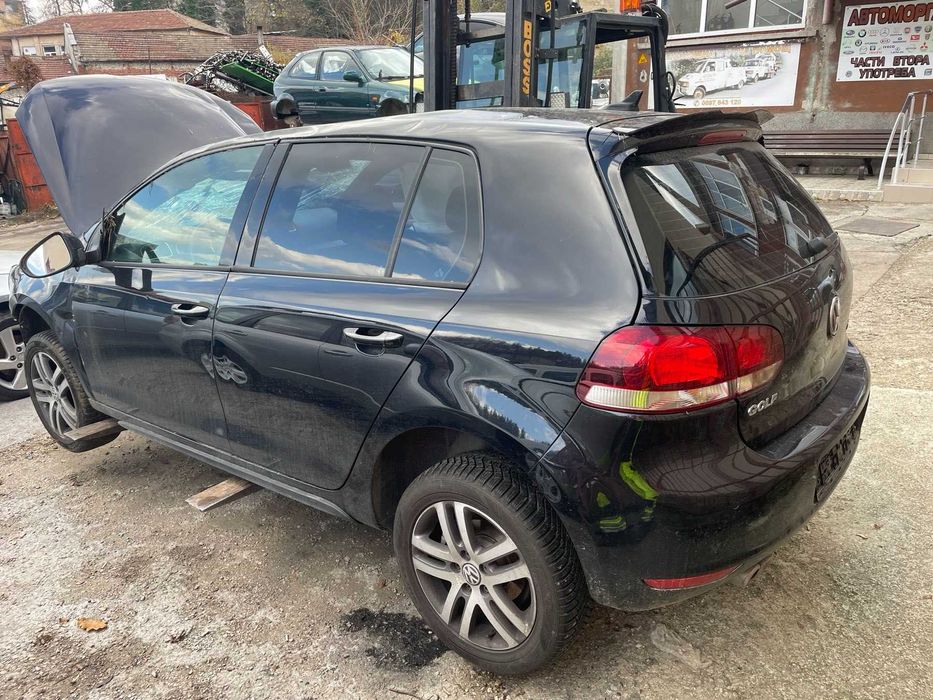 VW Golf 6 2.0 TDI / Голф 6 2.0 ТДИ 110 коня 2011 година на части