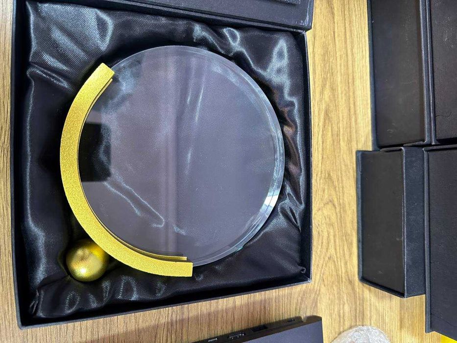 Statuetka Статуэтка