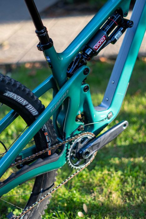 Yeti SB140 2025 Carbon, Върхов клас Enduro/Trail велосипед. Rock Shox Lyric Ultimate, Vivid Ultimate, Industry Nine, Bike Yoke, Race Face