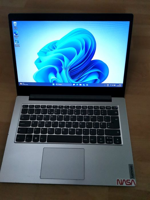 Laptop Lenovo IdeaPad