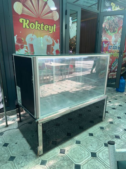 Вытрина холодилник