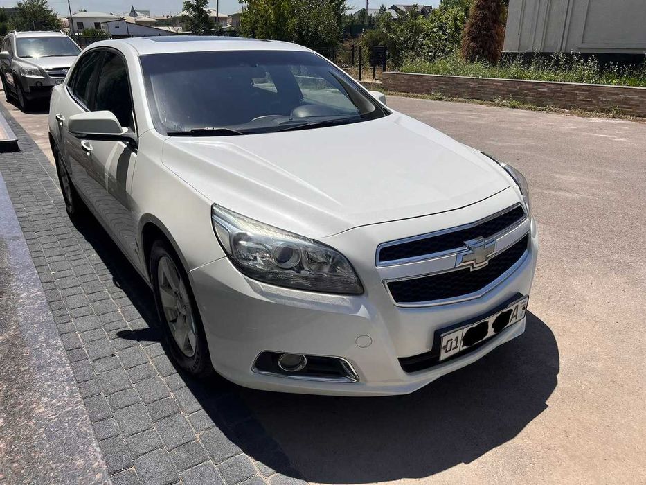 Chevrolet Malibu 1 2013 c люком