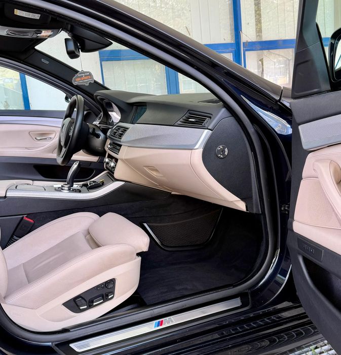 BMW 520d M Pachet EXTRA FULL / Xdrive  /Automat 8+1  Km Reali Top